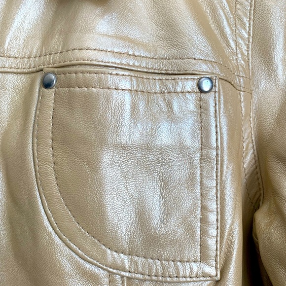 ST. JOHN SPORT BY MARIE GRAY Champagne/Gold 100% Leather Jacket size Medium - Picture 4 of 6